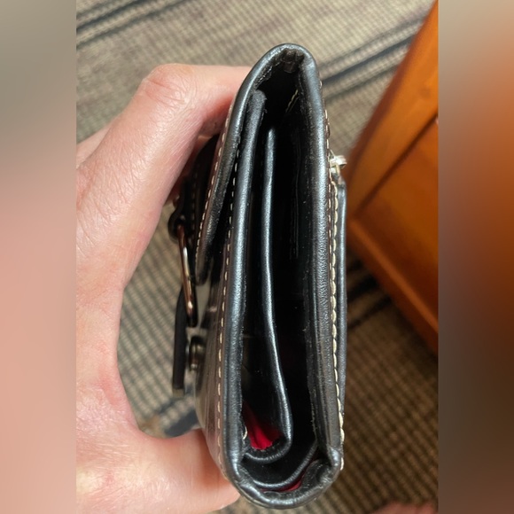 Dooney and Bourke black reptile wallet - Picture 3 of 12